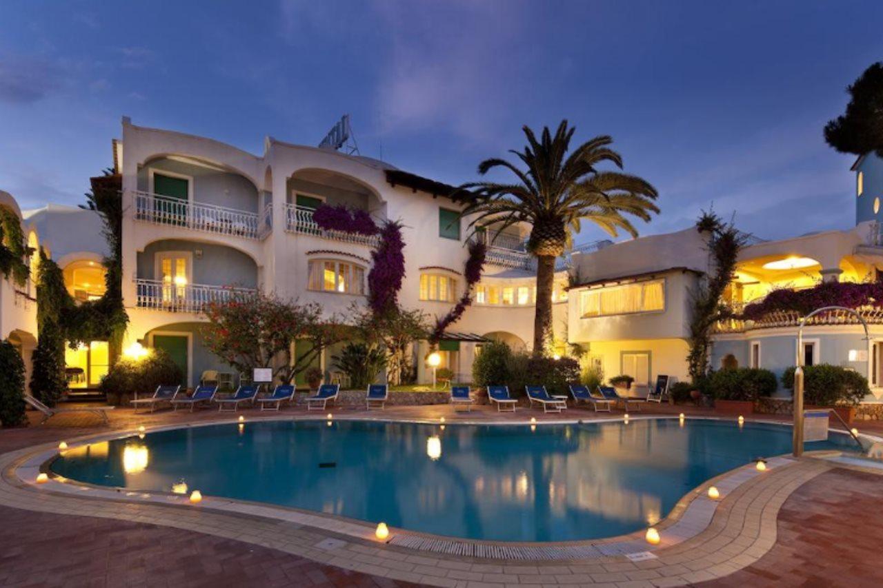 Continental 4*